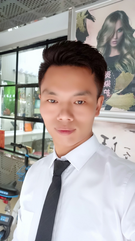 阳光男士的第一张照片--宿迁相亲服务中心