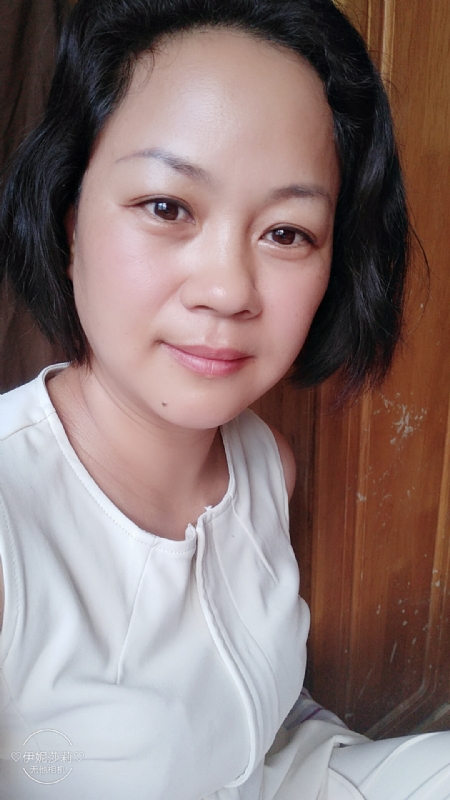 催乳师的第一张照片--宿迁相亲服务中心