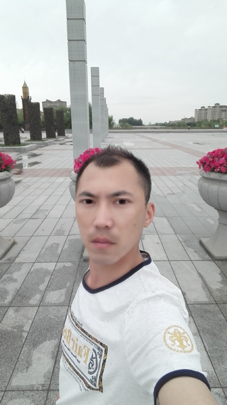 天平的第一张照片--宿迁相亲服务中心