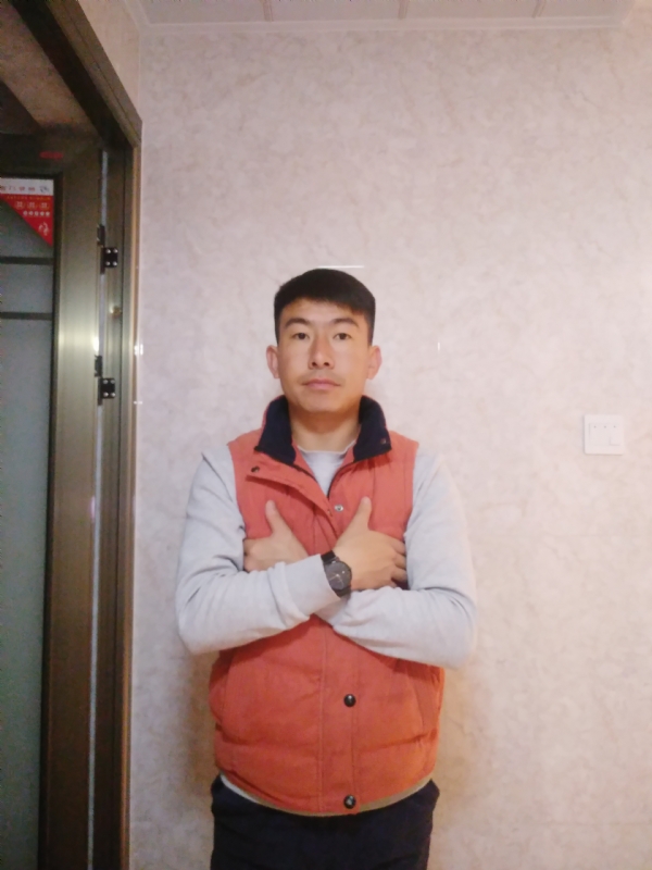 石林小伙的第一张照片--宿迁相亲服务中心