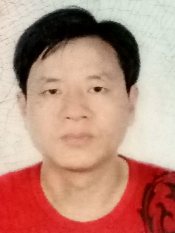 深拥你入怀的第一张照片--宿迁相亲服务中心