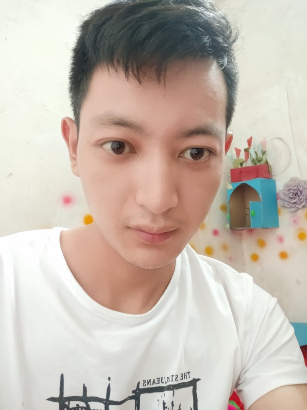 孙裕佳的第二张照片--宿迁相亲服务中心