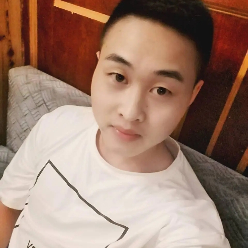 娃娃脸小爸爸的第一张照片--宿迁相亲服务中心