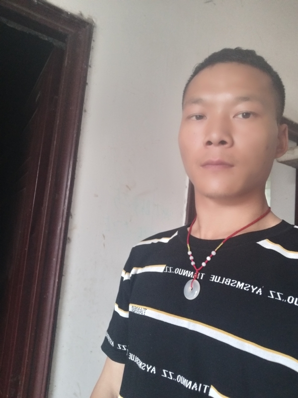 爱，请深爱的第一张照片--宿迁相亲服务中心