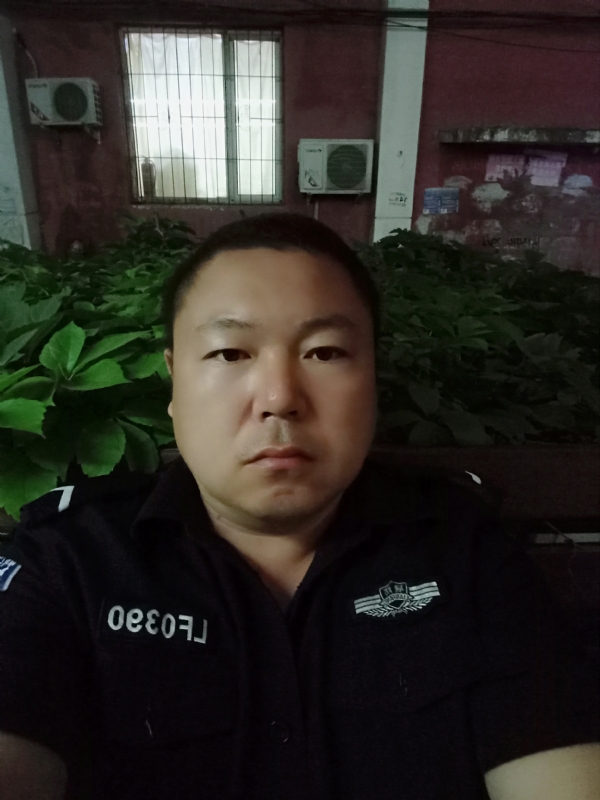 冯宇的第一张照片--宿迁相亲服务中心