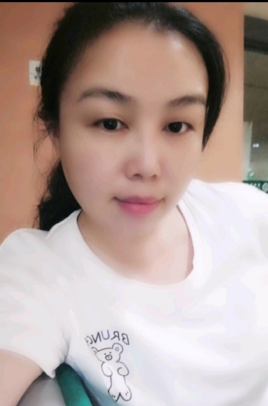 淡淡的云的第一张照片--宿迁相亲服务中心