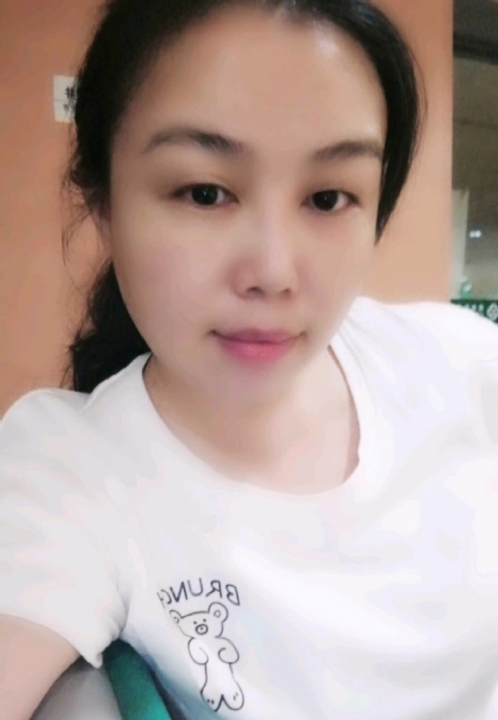 淡淡的云的第三张照片--宿迁相亲服务中心