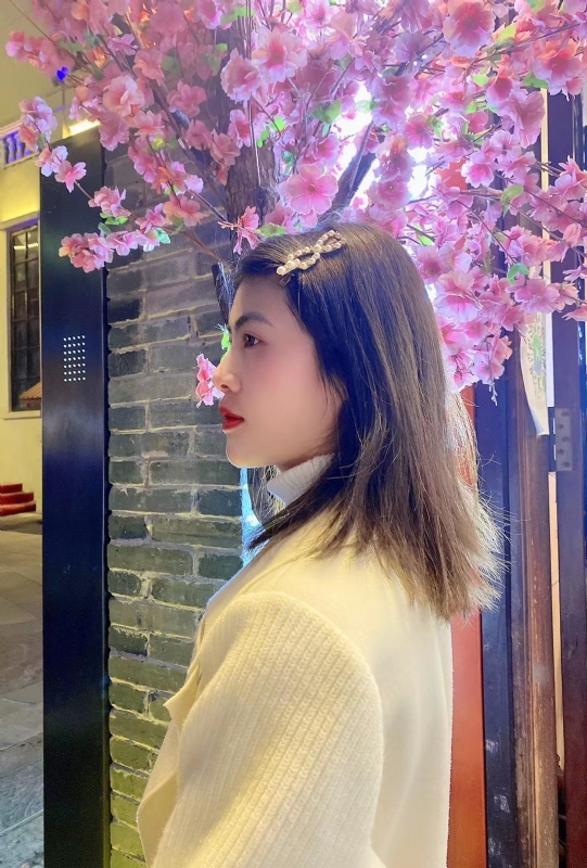 大眼妹的第一张照片--宿迁相亲服务中心