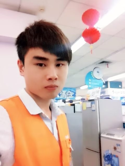 罗自强的第一张照片--宿迁相亲服务中心
