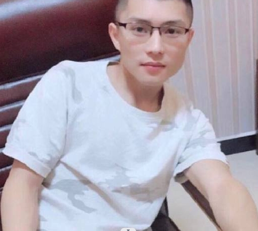 辉辉辉的第一张照片--宿迁相亲服务中心