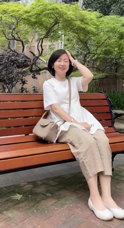 千年老母猪的第四张照片--宿迁相亲服务中心