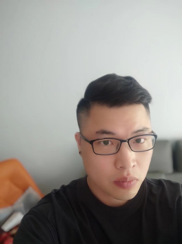 Vincent的第一张照片--宿迁相亲服务中心
