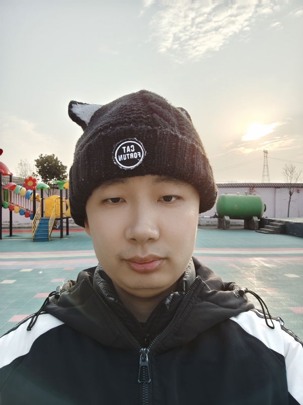 王连杰的第一张照片--宿迁相亲服务中心