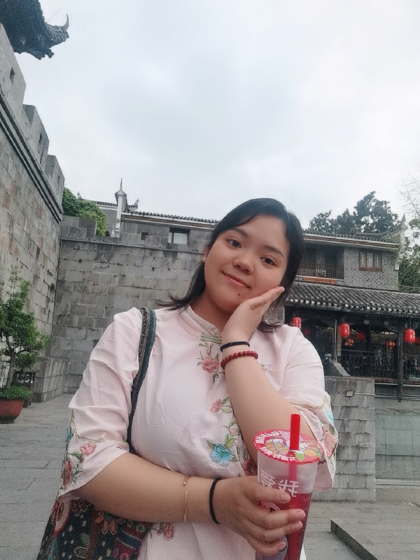 敏兮小沫的第三张照片--宿迁相亲服务中心