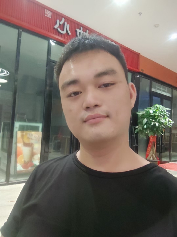 寻找另一半的第二张照片--宿迁相亲服务中心