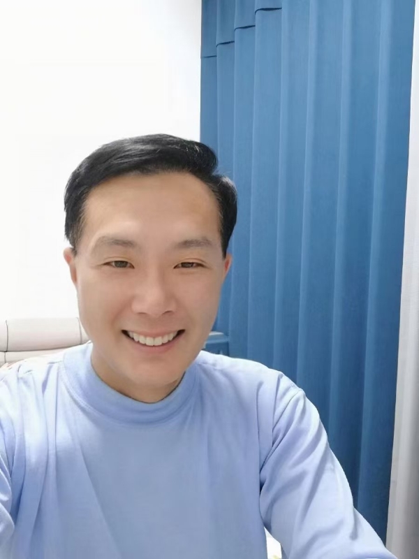 枫叶的第三张照片--宿迁相亲服务中心